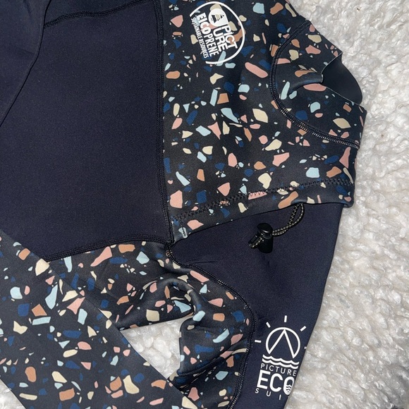 Women’s wetsuit - Picture 2 of 8